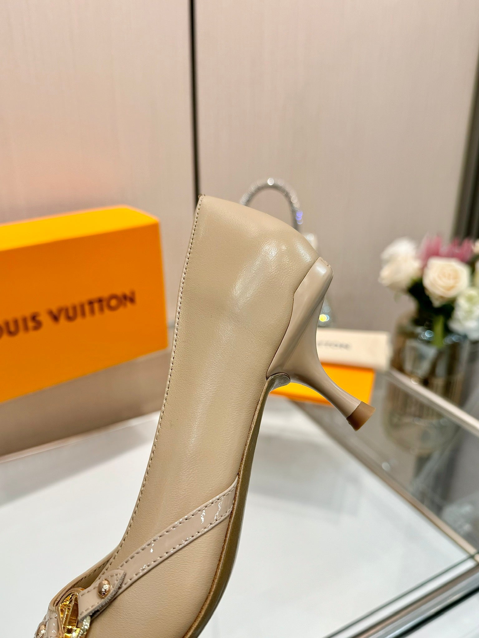 LOUIS VUITTON 6AM HIGH HEELS 55 MM IN TAN BEIGE LAMBSKIN