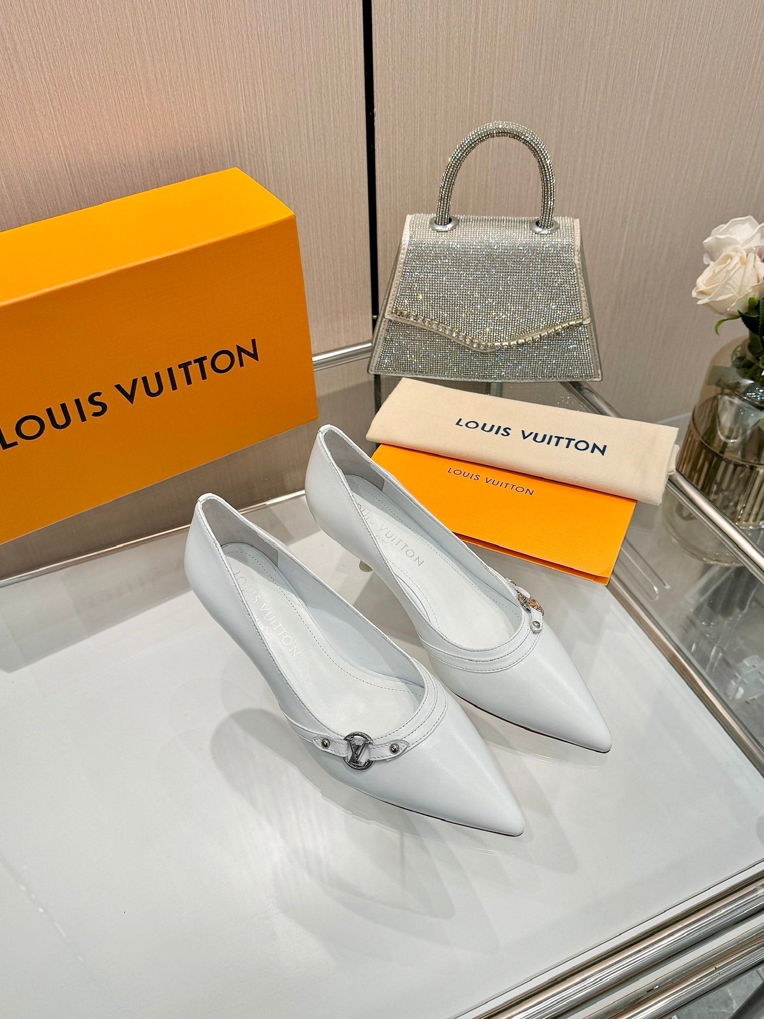LOUIS VUITTON 6AM HIGH HEELS 55 MM IN WHITE LAMBSKIN