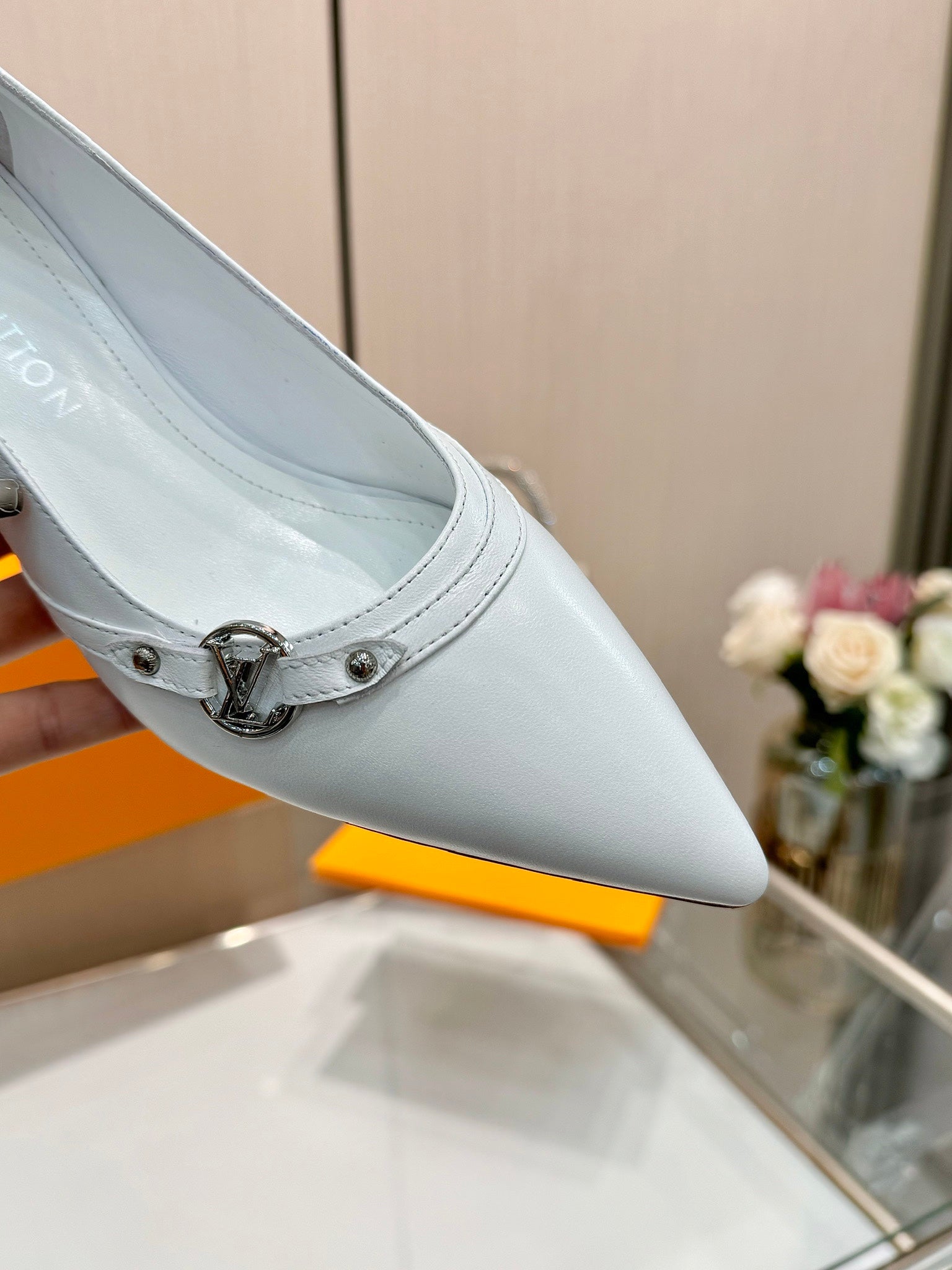 LOUIS VUITTON 6AM HIGH HEELS 55 MM IN WHITE LAMBSKIN