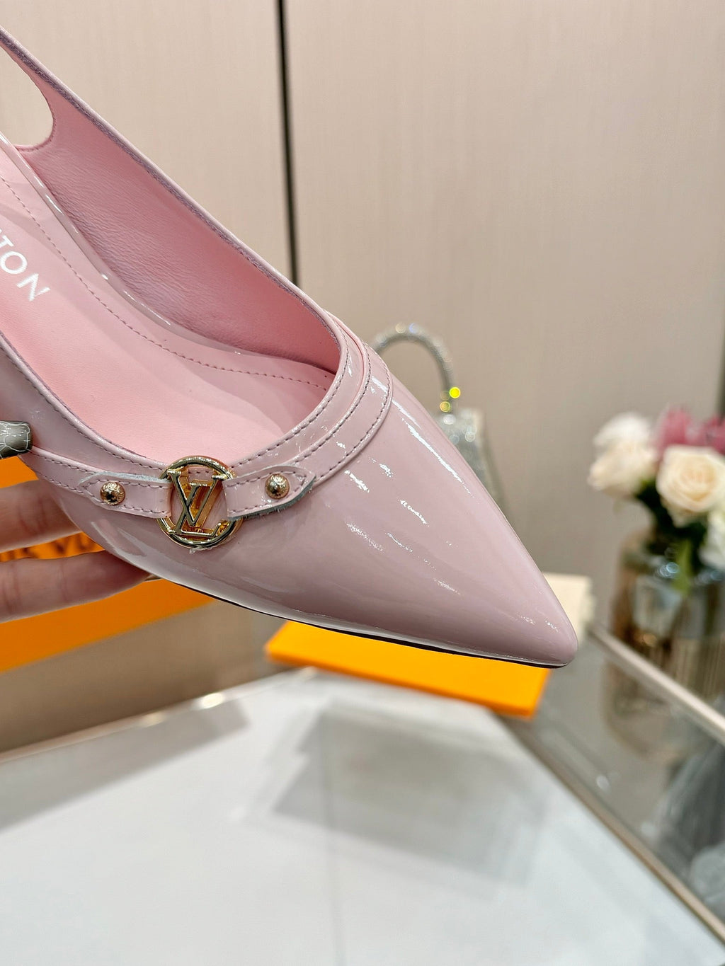 LOUIS VUITTON 6AM SLINGBACK HIGH HEELS 55 MM IN LIGHT PINK PATENT LAMBSKIN