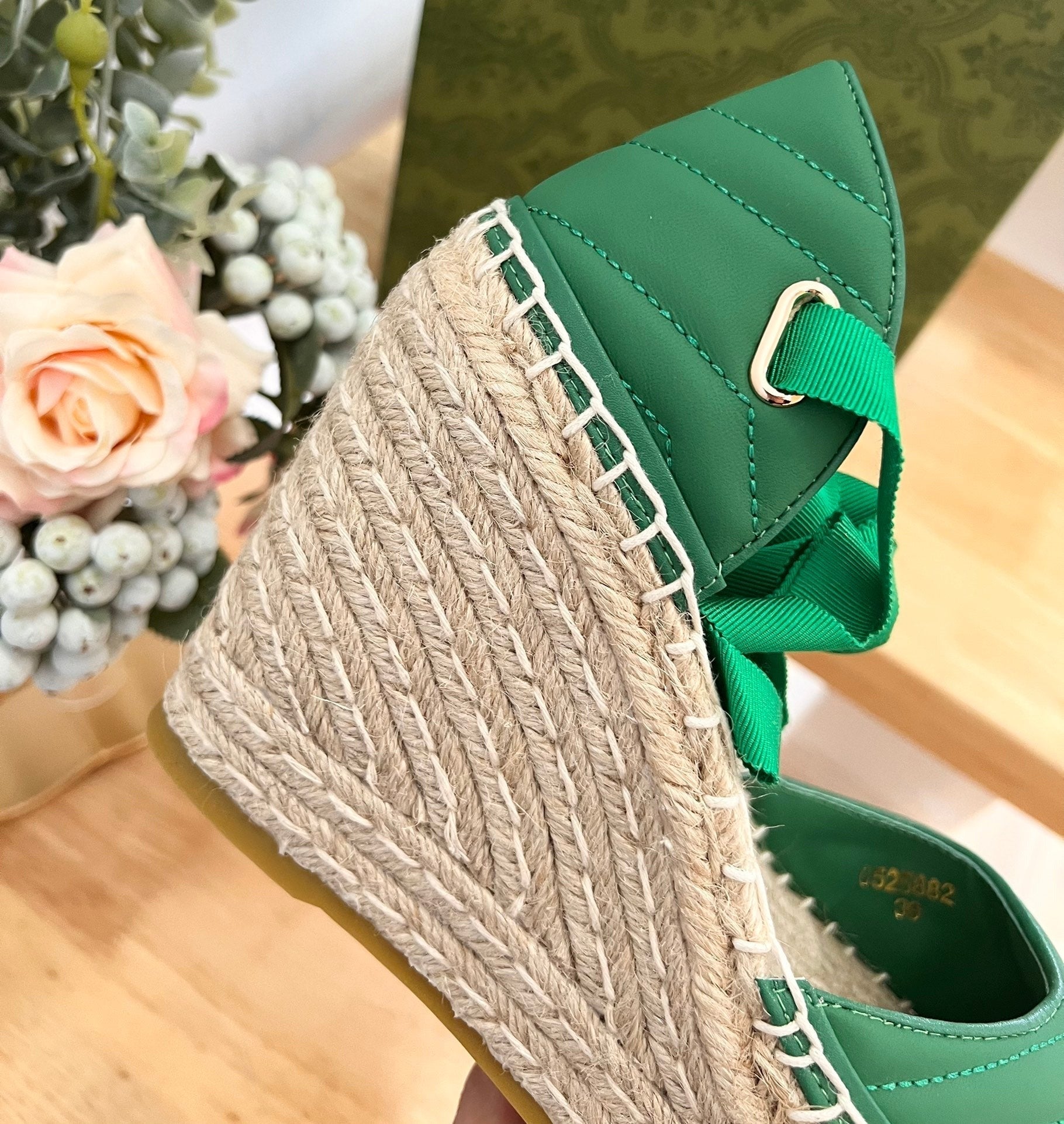 GUCCI Crochet platform Espadrilles Jade Green