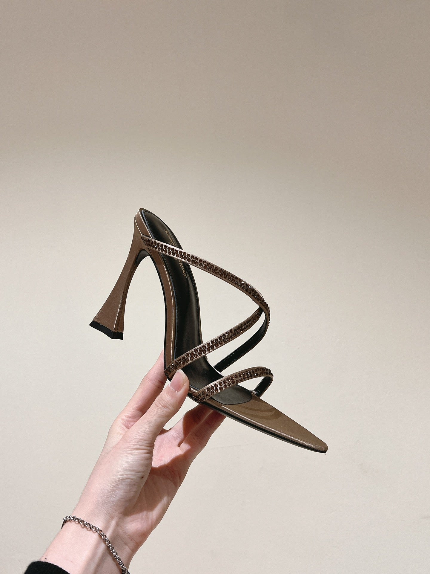 LOUIS VUITTON HIGH HEEL MULE 10 CM IN CAMEL BEIGE SATIN WITH RHINESTONES