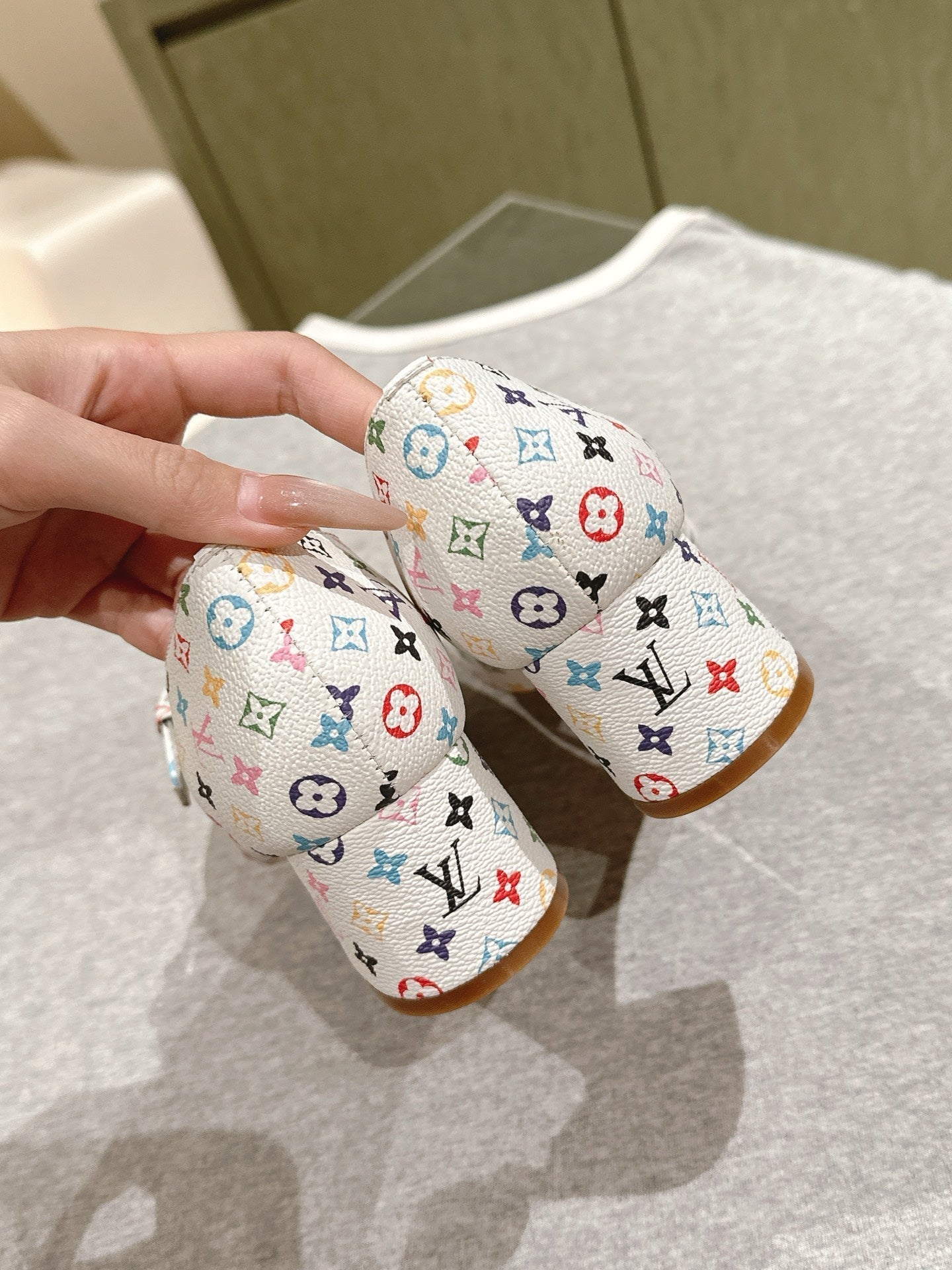 LOUIS VUITTON SWING HIGH MARY JANE 55 MM IN WHITE MONOGRAM CALFSKIN
