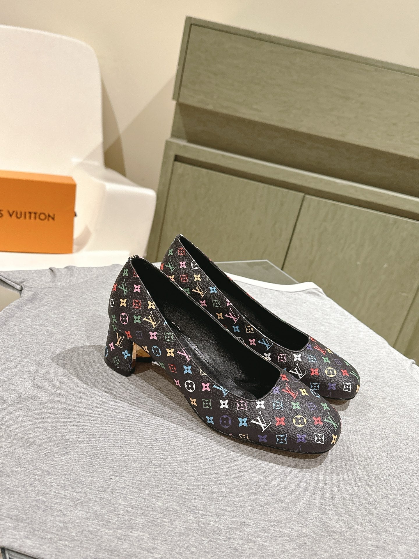 LOUIS VUITTON SWING HIGH PUMP 55 MM IN BLACK MONOGRAM CALFSKIN