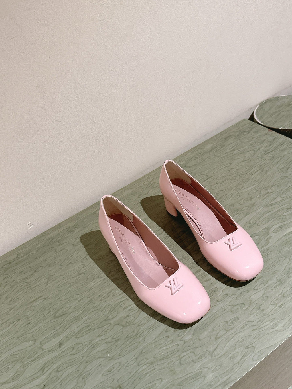 LOUIS VUITTON SWING HIGH PUMP 55 MM IN PALE PINK PATENT CALFSKIN