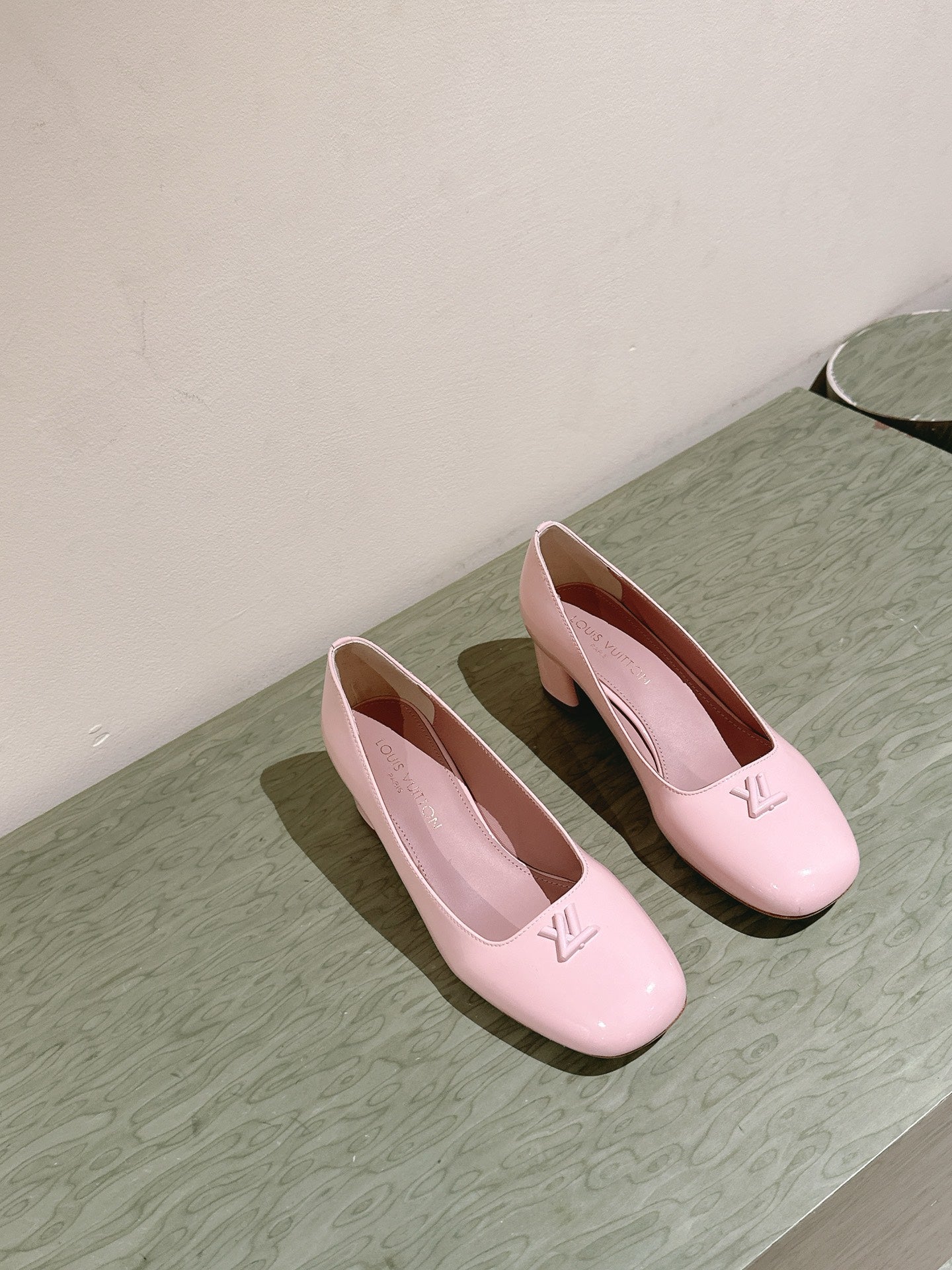 LOUIS VUITTON SWING HIGH PUMP 55 MM IN PALE PINK PATENT CALFSKIN