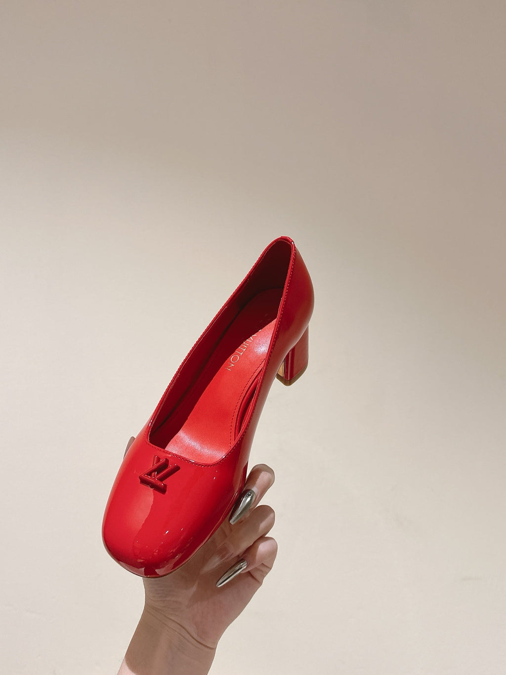 LOUIS VUITTON SWING HIGH PUMP 55 MM IN CRIMSON RED PATENT CALFSKIN