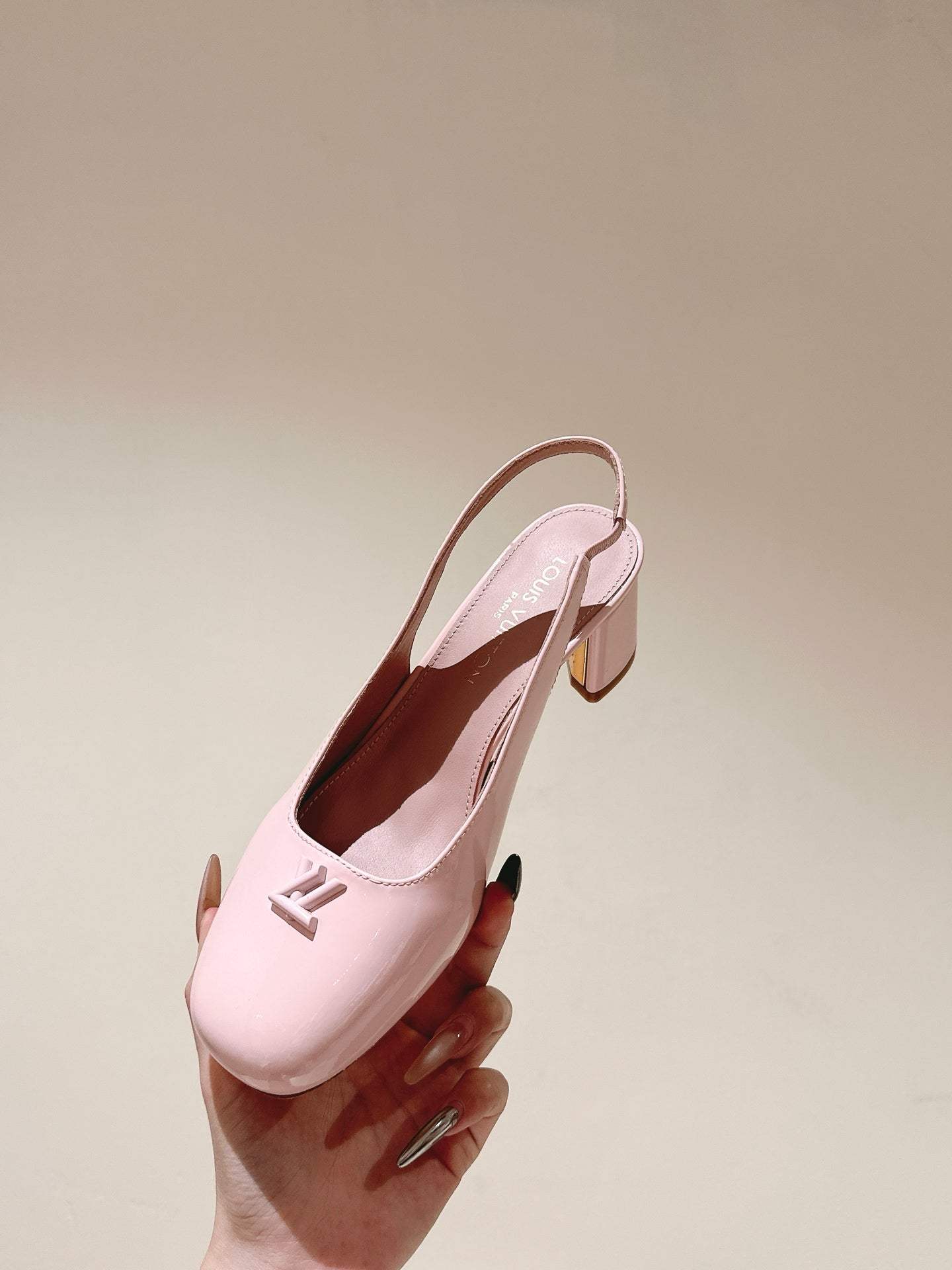LOUIS VUITTON SWING SLINGBACK PUMP 55 MM IN PEACH PINK CALFSKIN