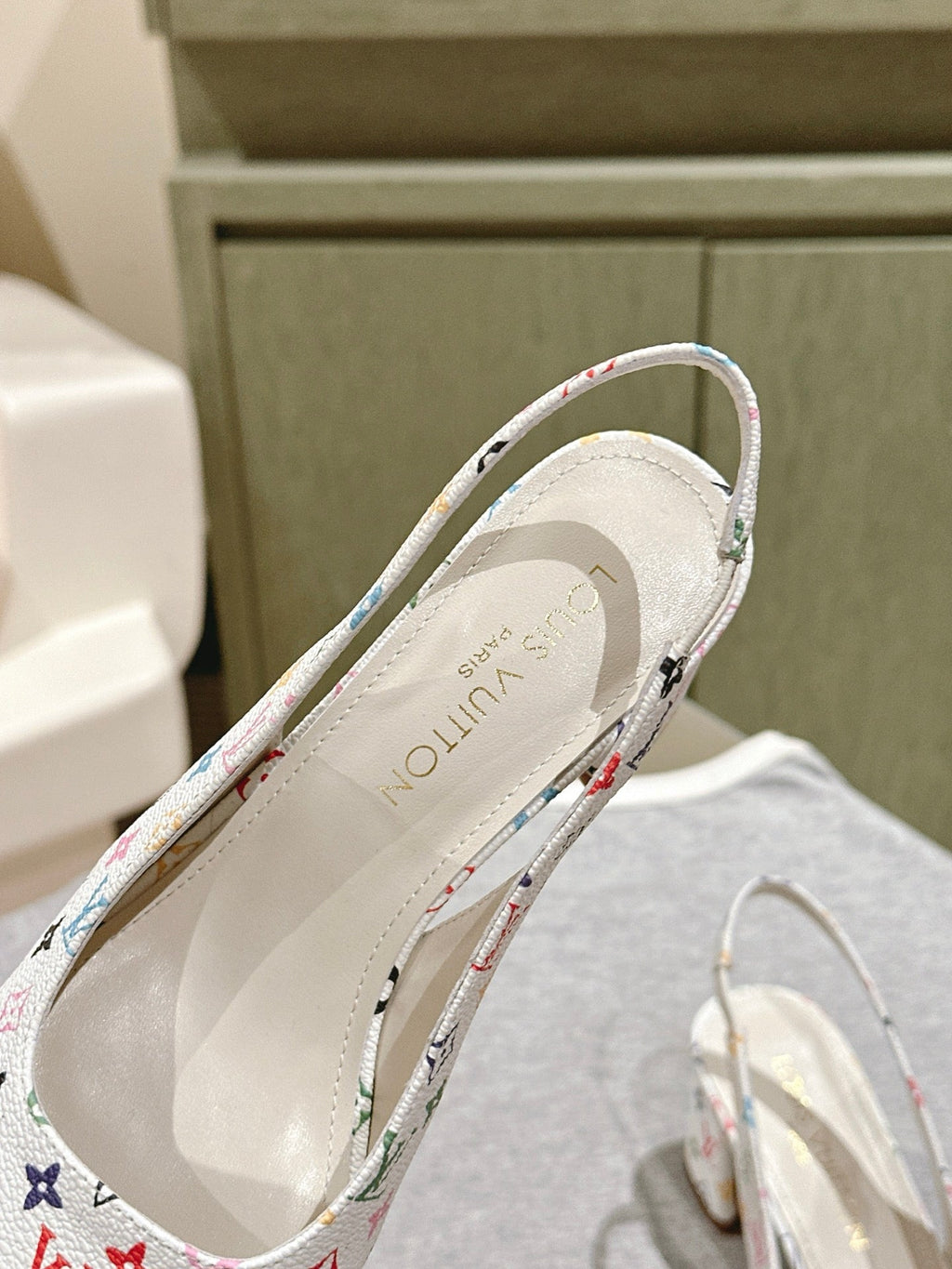 LOUIS VUITTON SWING SLINGBACK PUMP 55 MM IN WHITE MONOGRAM CALFSKIN