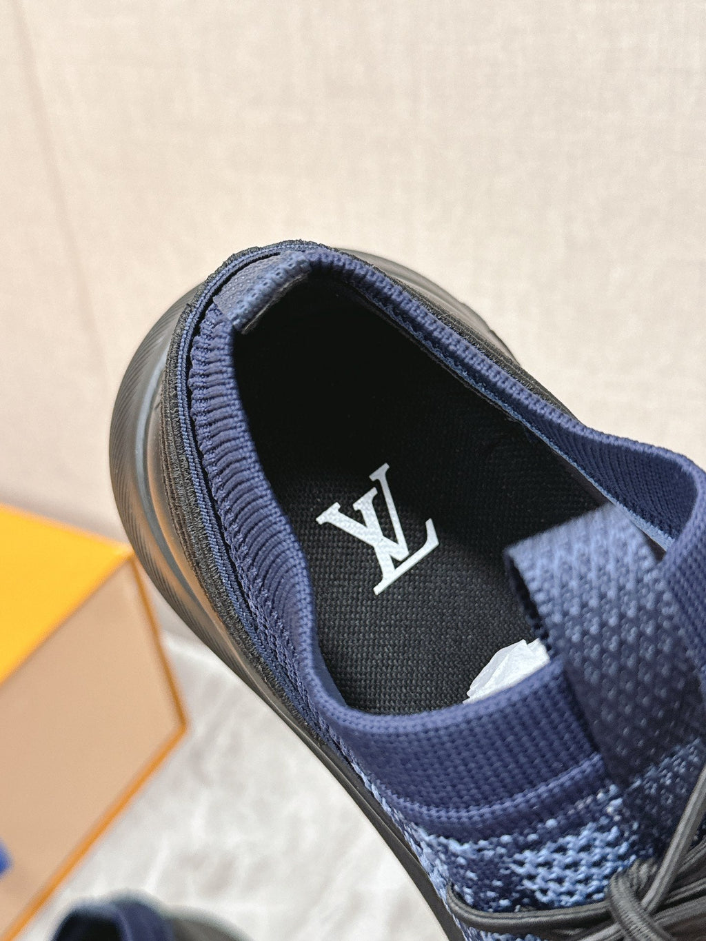 LOUIS VUITTON SNEAKERS IN MIDNIGHT BLUE DAMIER ELASTIC FABRIC