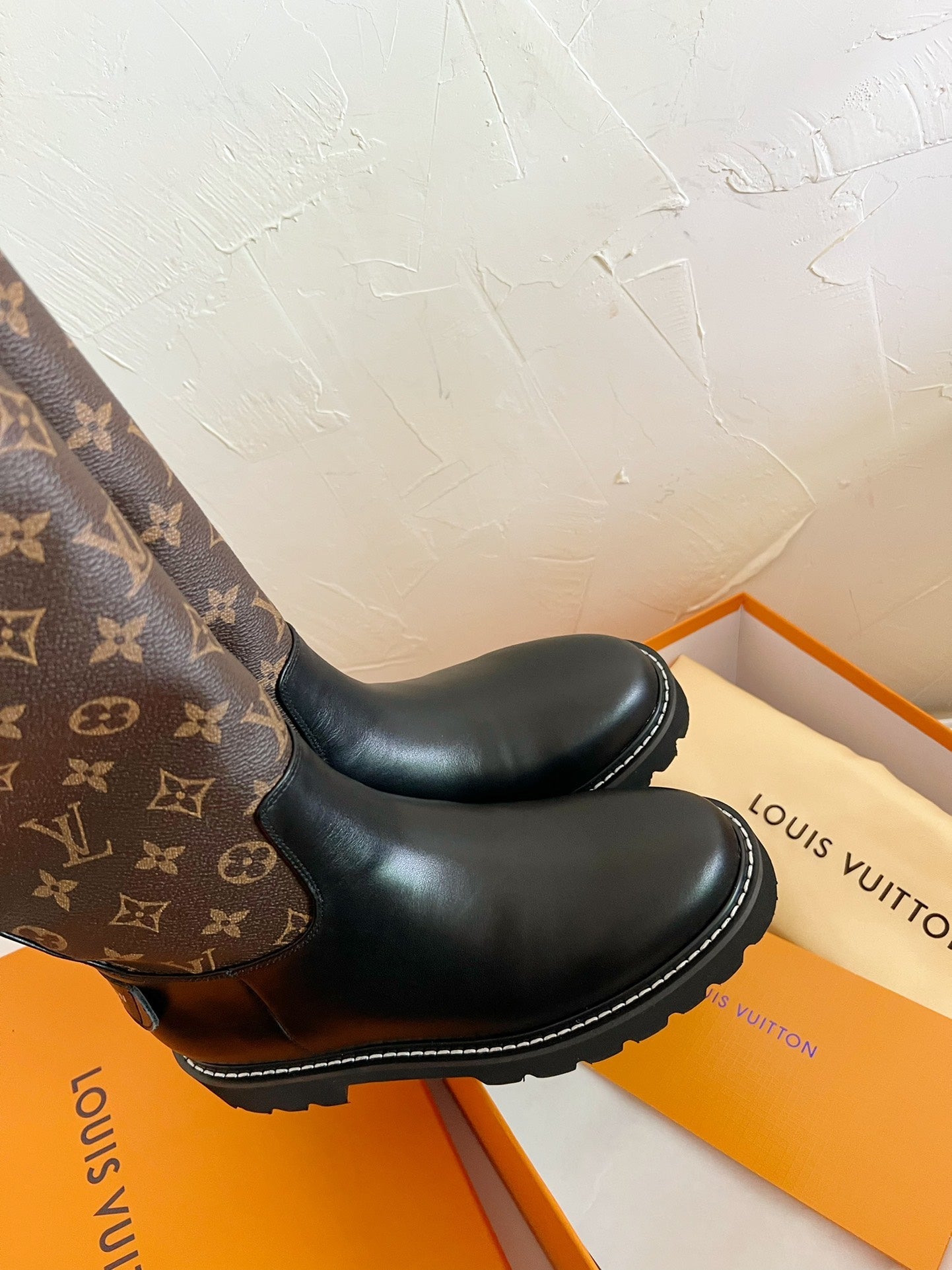 LOUIS VUITTON TERRITORY FLAT HIGH BOOT IN BLACK MIX CHOCOLATE BROWN MONOGRAM CALFSKIN