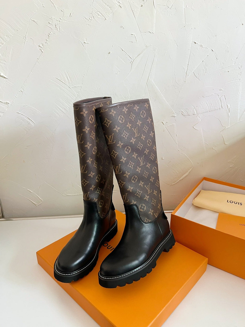 LOUIS VUITTON TERRITORY FLAT HIGH BOOT IN BLACK MIX CHOCOLATE BROWN MONOGRAM CALFSKIN