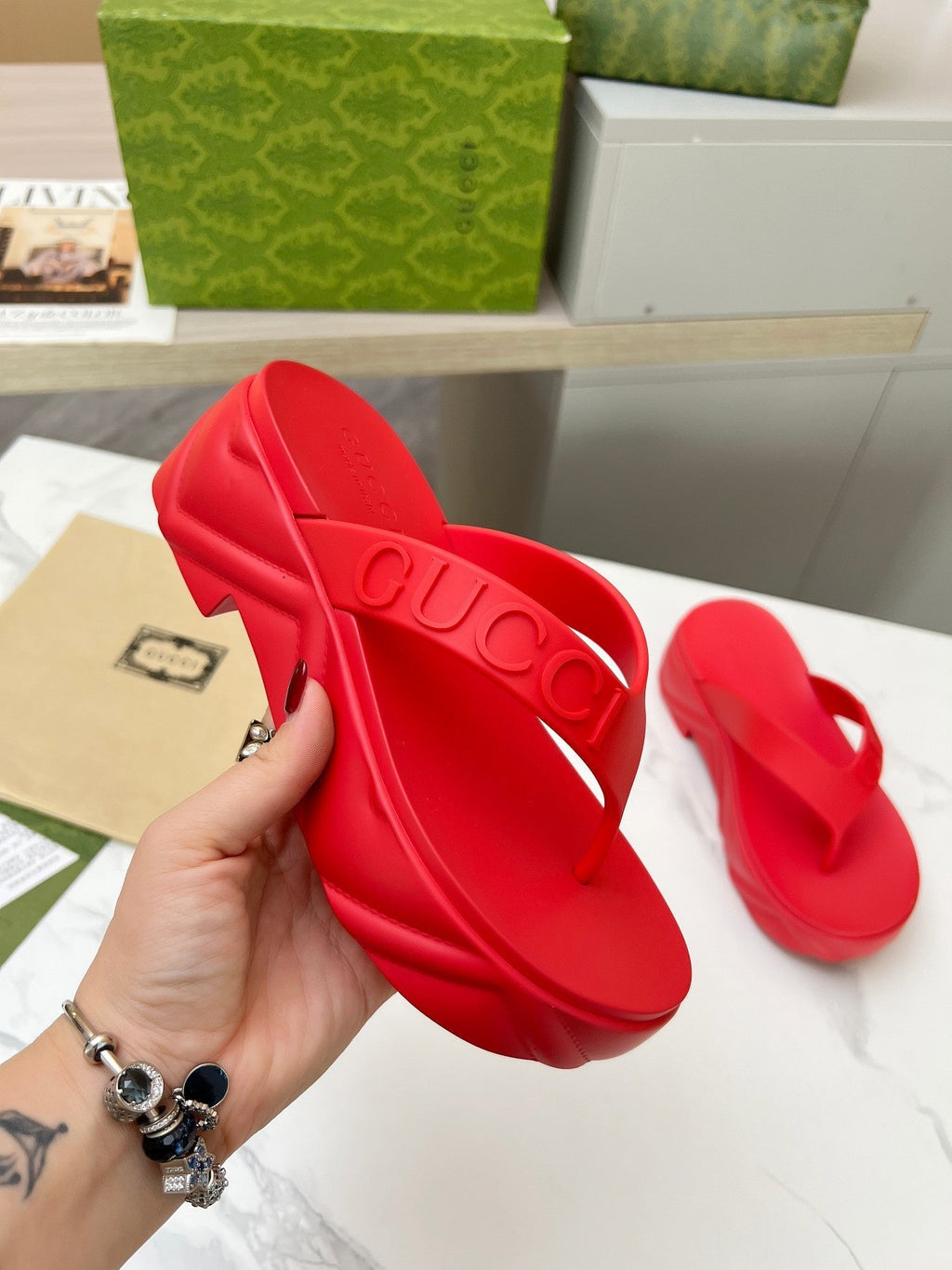GUCCI THONG PLATFORM IN RUBY RED IMPORTED TPU