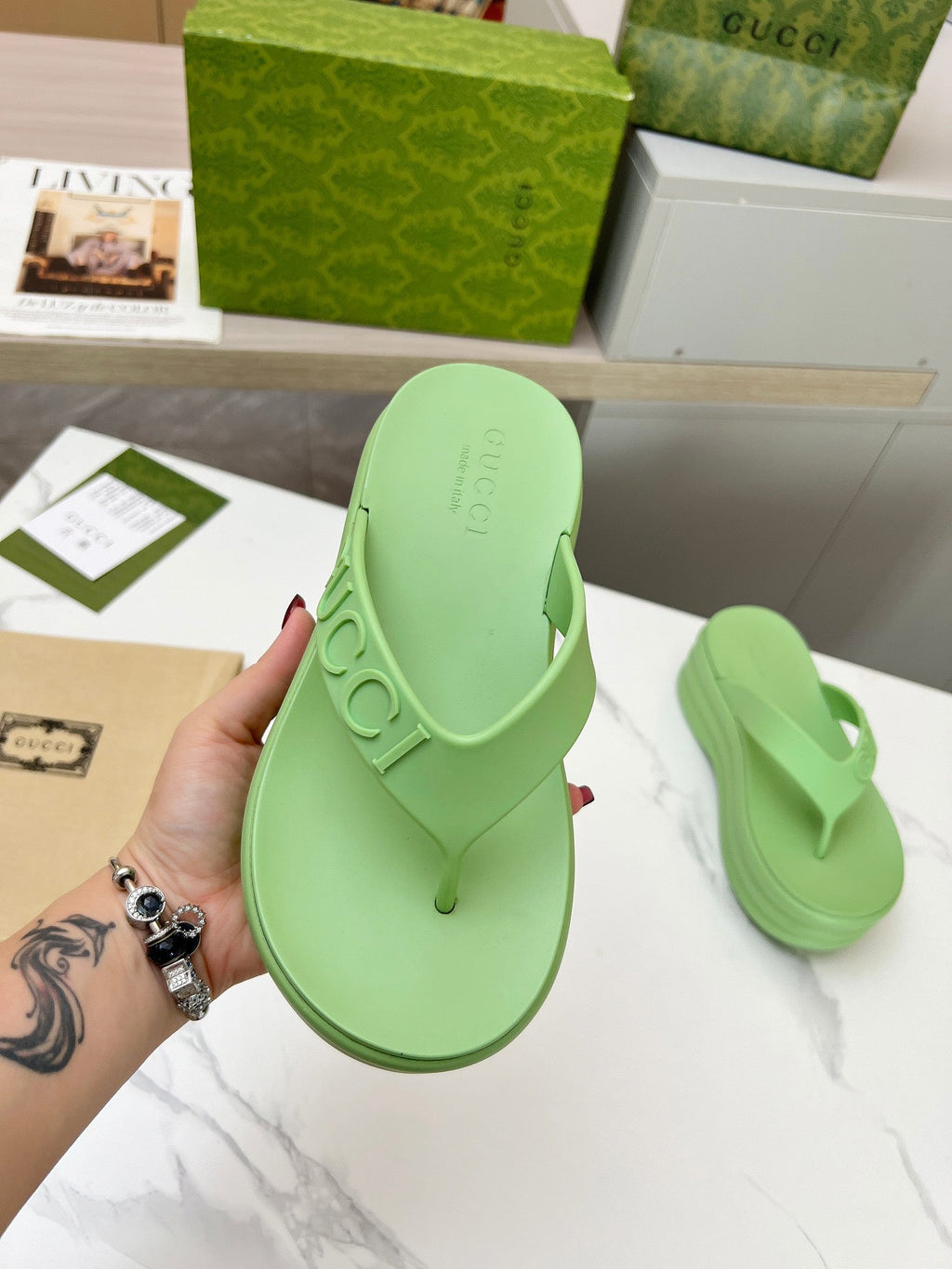 GUCCI THONG PLATFORM 5 CM IN PISCHIATO GREEN IMPORTED TPU