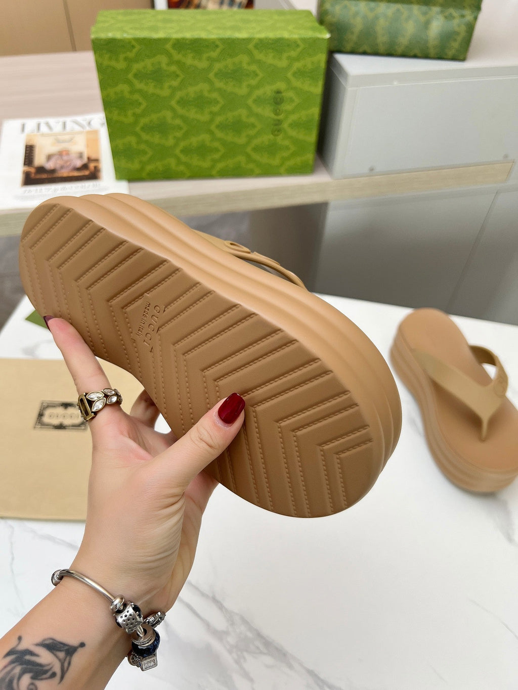 GUCCI THONG PLATFORM 5 CM IN CIDER BROWN IMPORTED TPU