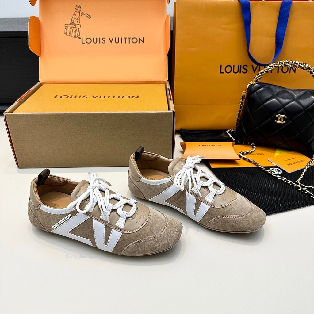 LOUIS VUITTON SNEAKERINA TRAINERS IN BROWN AND WHITE SUEDE