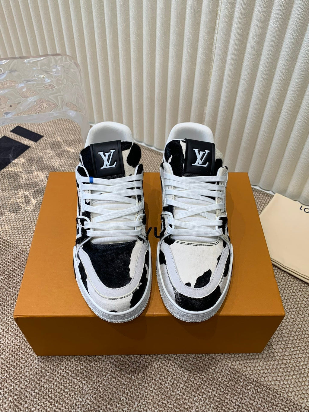 LOUIS VUITTON LV TRAINER SNEAKER BLACK MIX WHITE