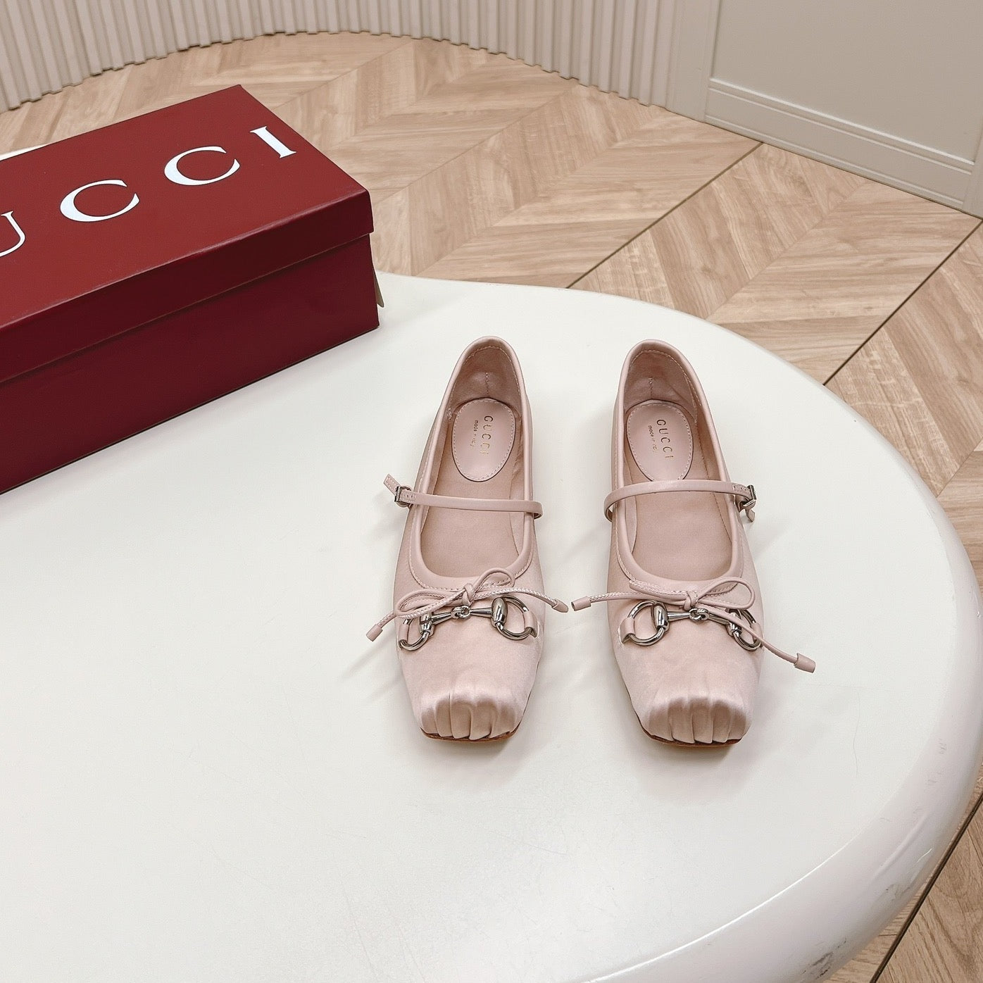 GUCCI BALLET FLAT PASTEL PINK SILK
