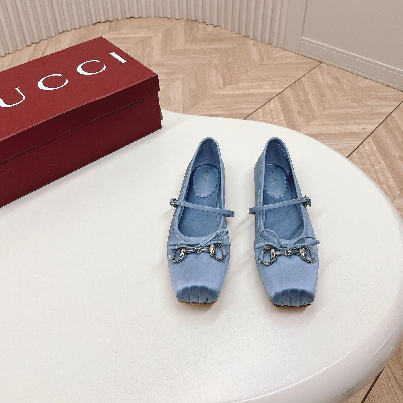 GUCCI BALLET FLAT SKY SILK
