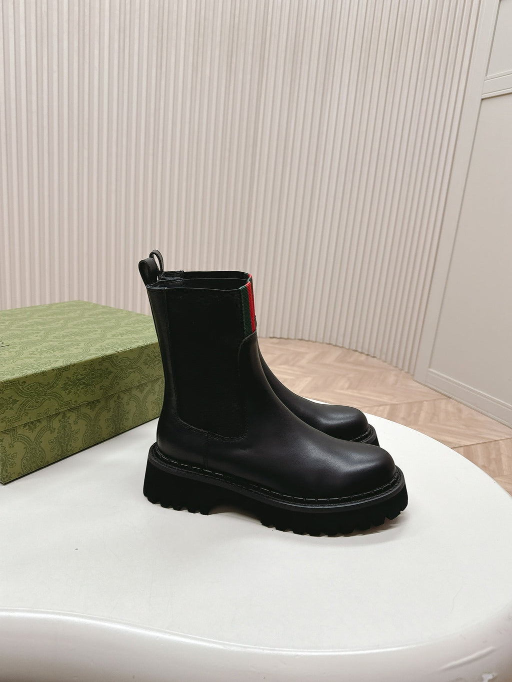 GUCCI CLASSIC MARTIN BOOTS IN BLACK IMPORTED CALFSKIN