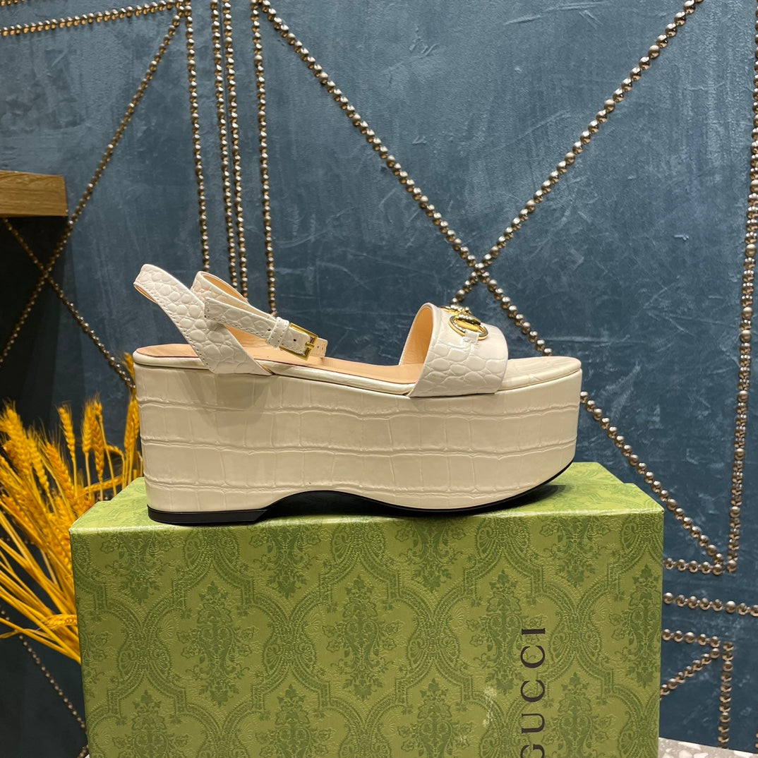 GUCCI HORSEBIT FLATFORM SANDAL GLOSSY WHITE CALFSKIN