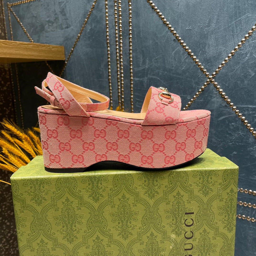 GUCCI HORSEBIT FLATFORM SANDAL LIGHT PINK CALFSKIN