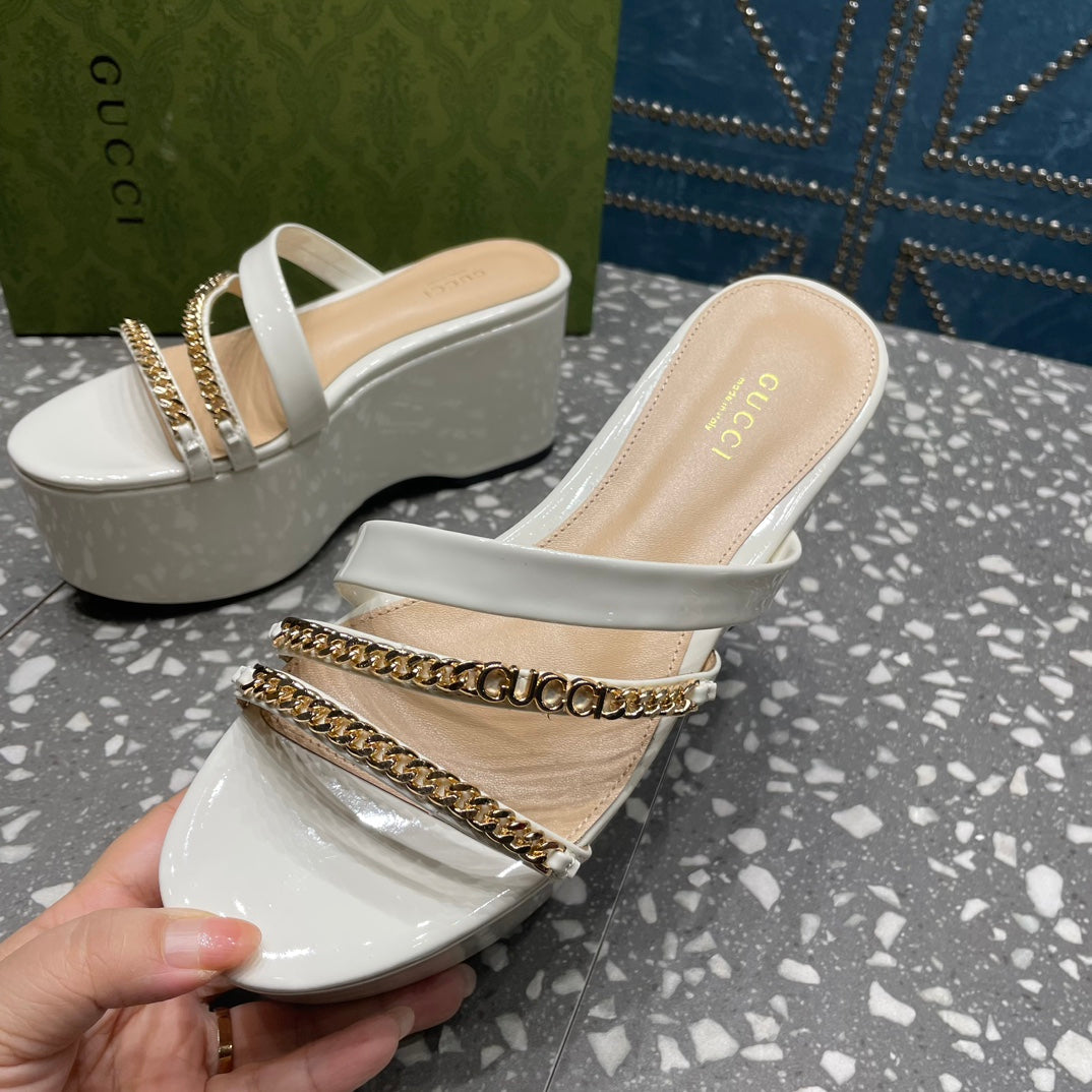 GUCCI HIGH WEDGE PLATFORM IN WHITE CALFSKIN WITH GOLD HARDWARE