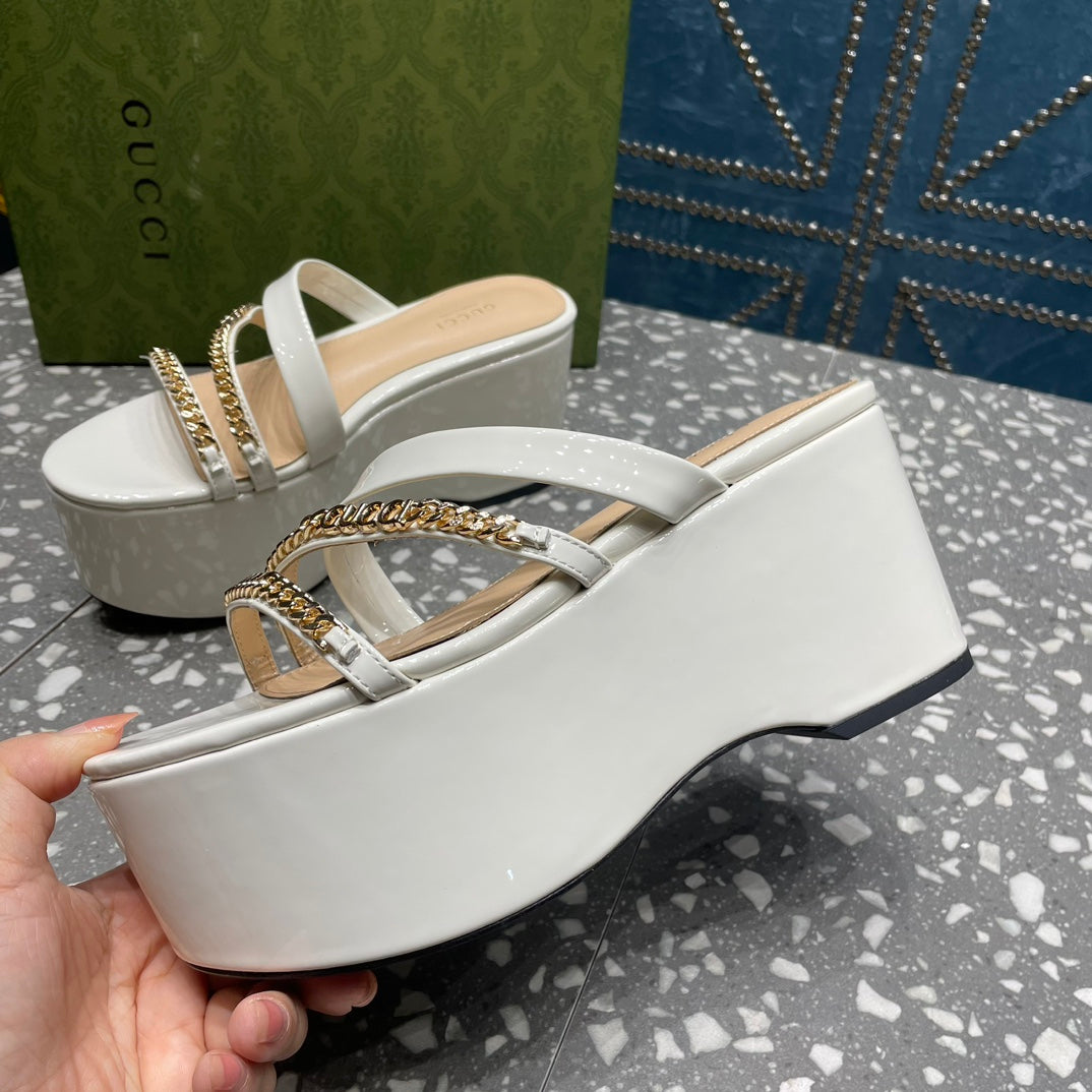 GUCCI HIGH WEDGE PLATFORM IN WHITE CALFSKIN WITH GOLD HARDWARE