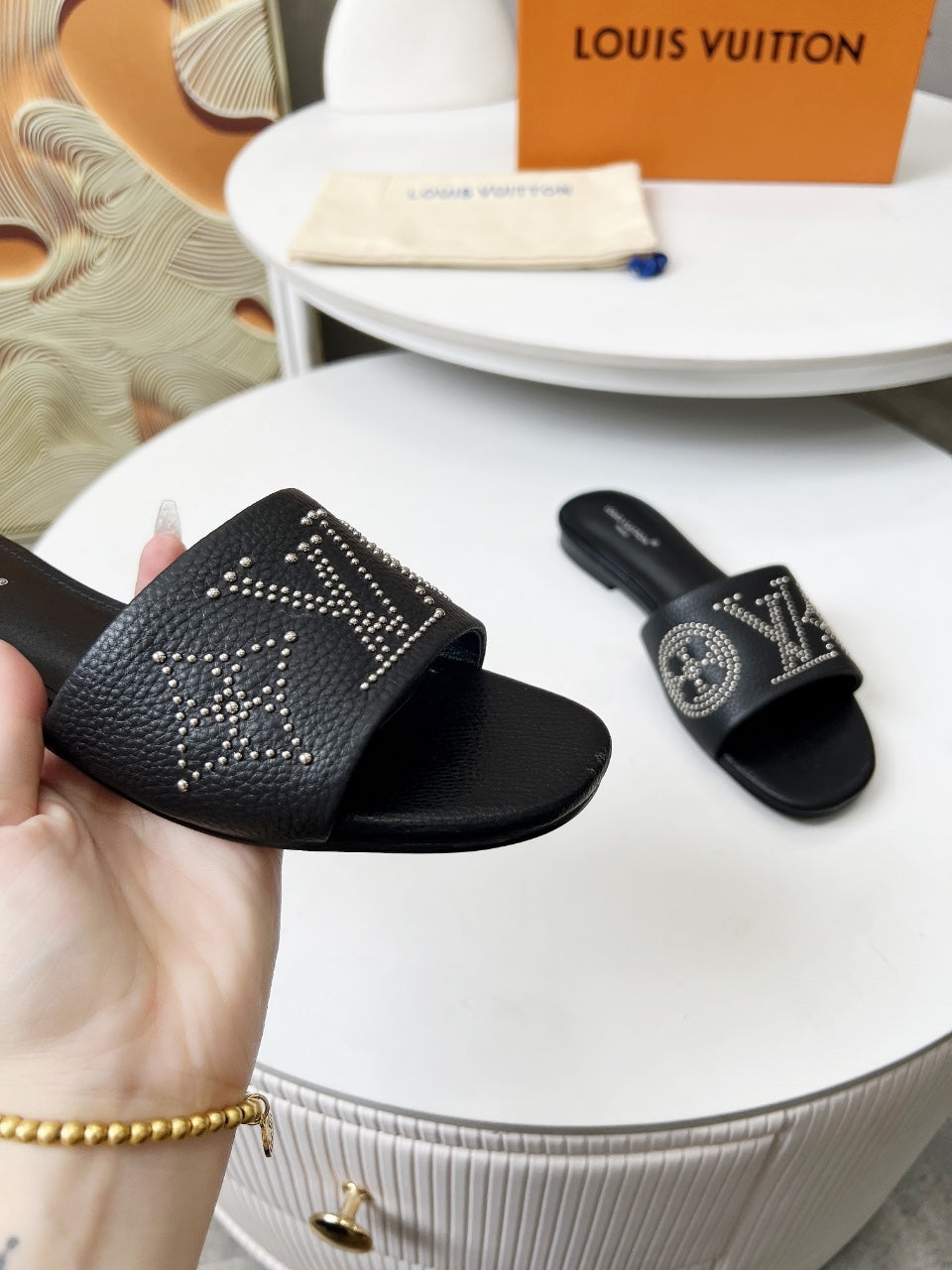 LOUIS VUITTON FLAT SLIDE IN BLACK LAMBSKIN WITH RHINSTONES