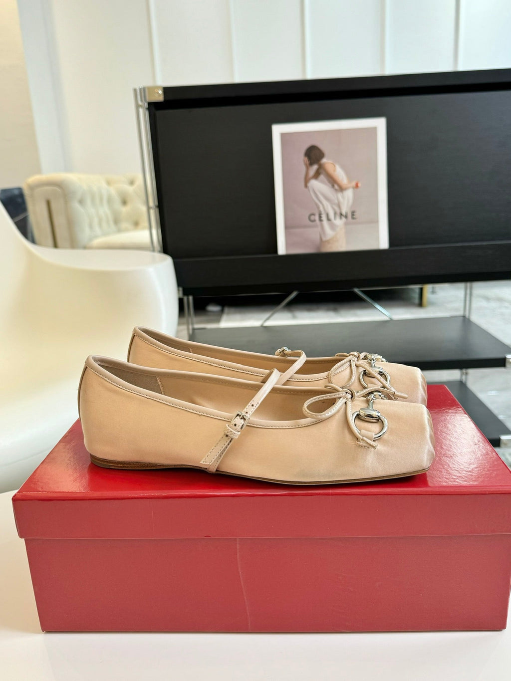 GUCCI BALLET FLAT CREAM SILK