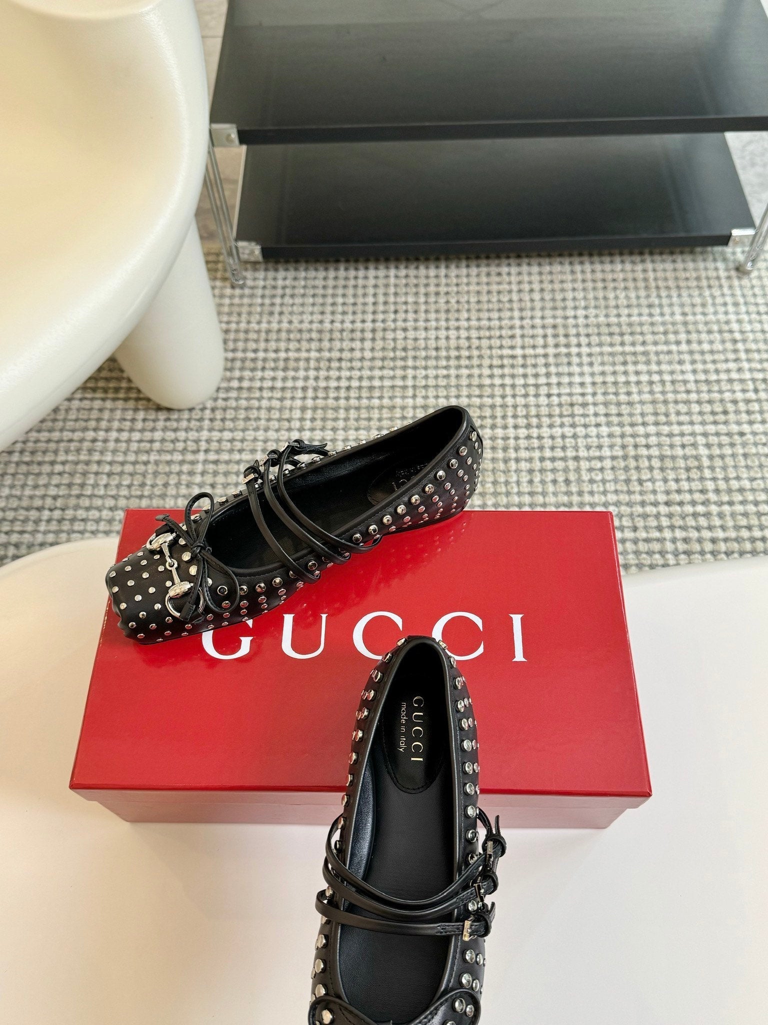 GUCCI RIVETS BALLET FLAT BLACK HORIZONTAL STRAPS LAMBSKIN