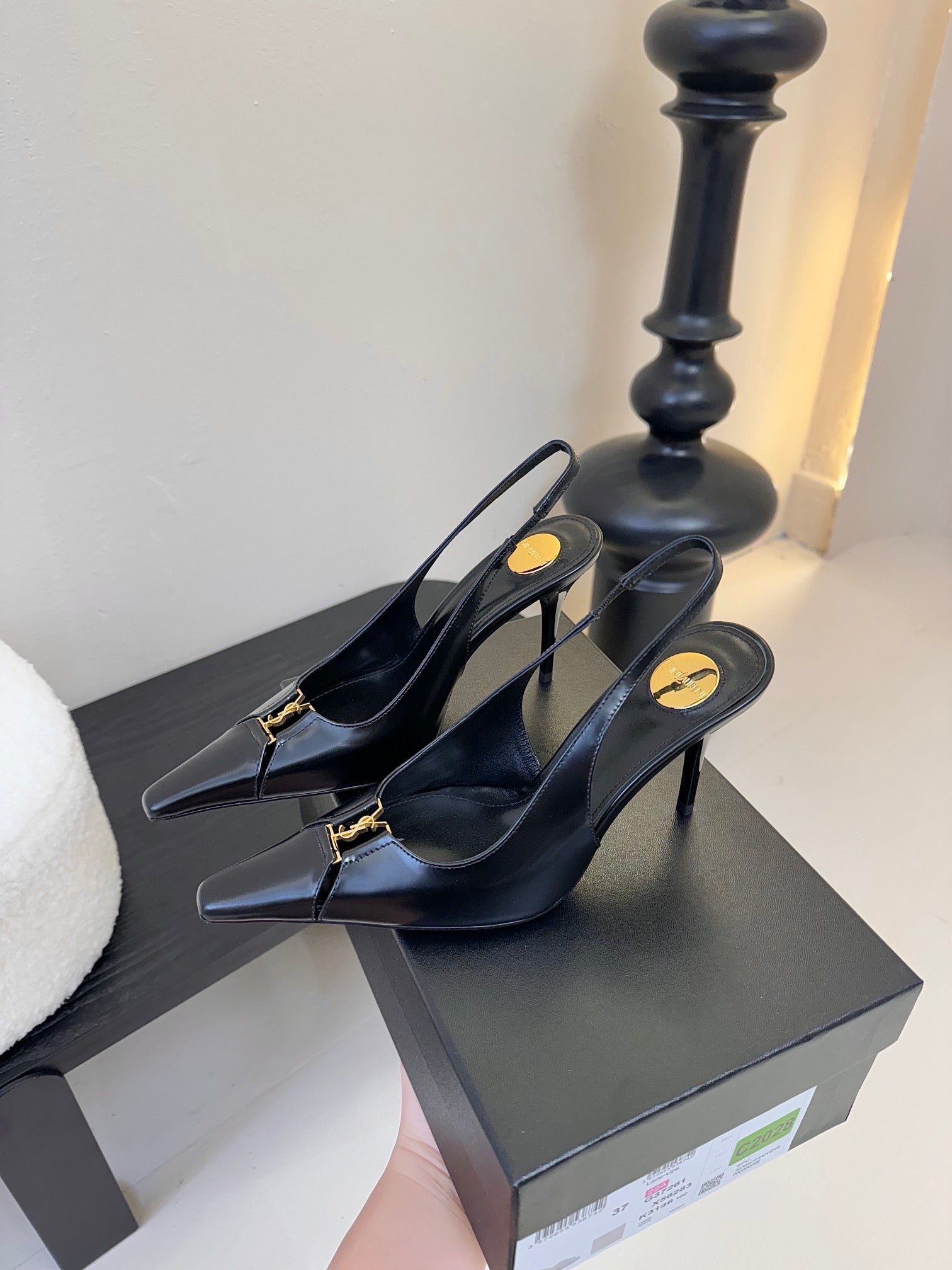 LOUIS VUITTON BABYLONE BRETEUIL SLINGBACK 85 MM PUMPS IN BLACK SMOOTH LEATHER