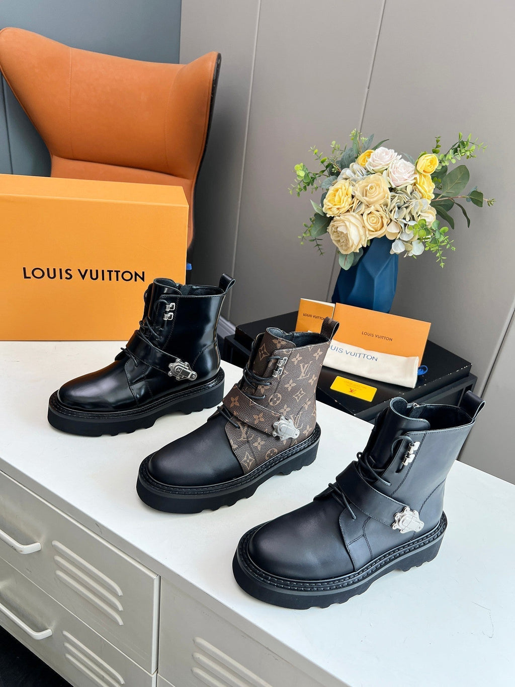 LOUIS VUITTON LV WOMEN'S BEAUBOURG ANKLE BOOT IN GLOSSY BLACK CALFSKIN