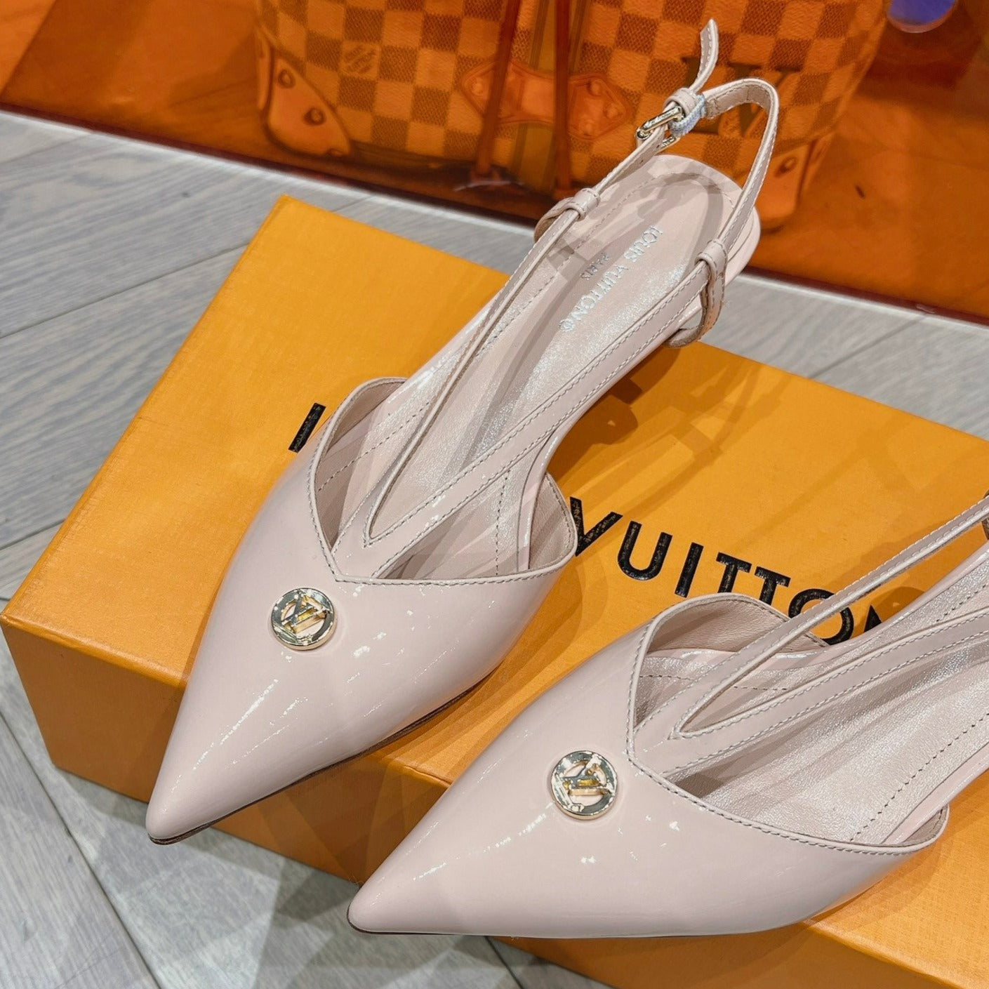 LOUIS VUITTON LV LOW HEEL SLINGBACK BEIGE