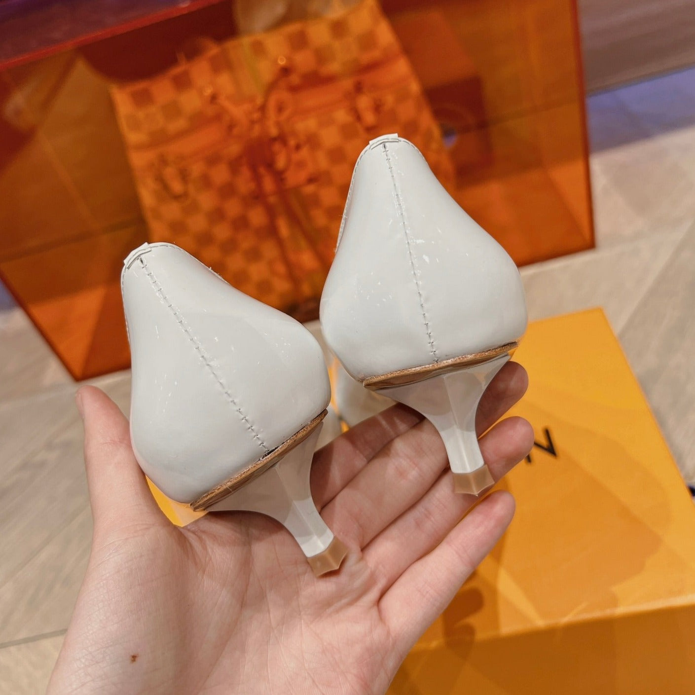 LOUIS VUITTON LV SINGLE LOW HEEL PUMP WHITE