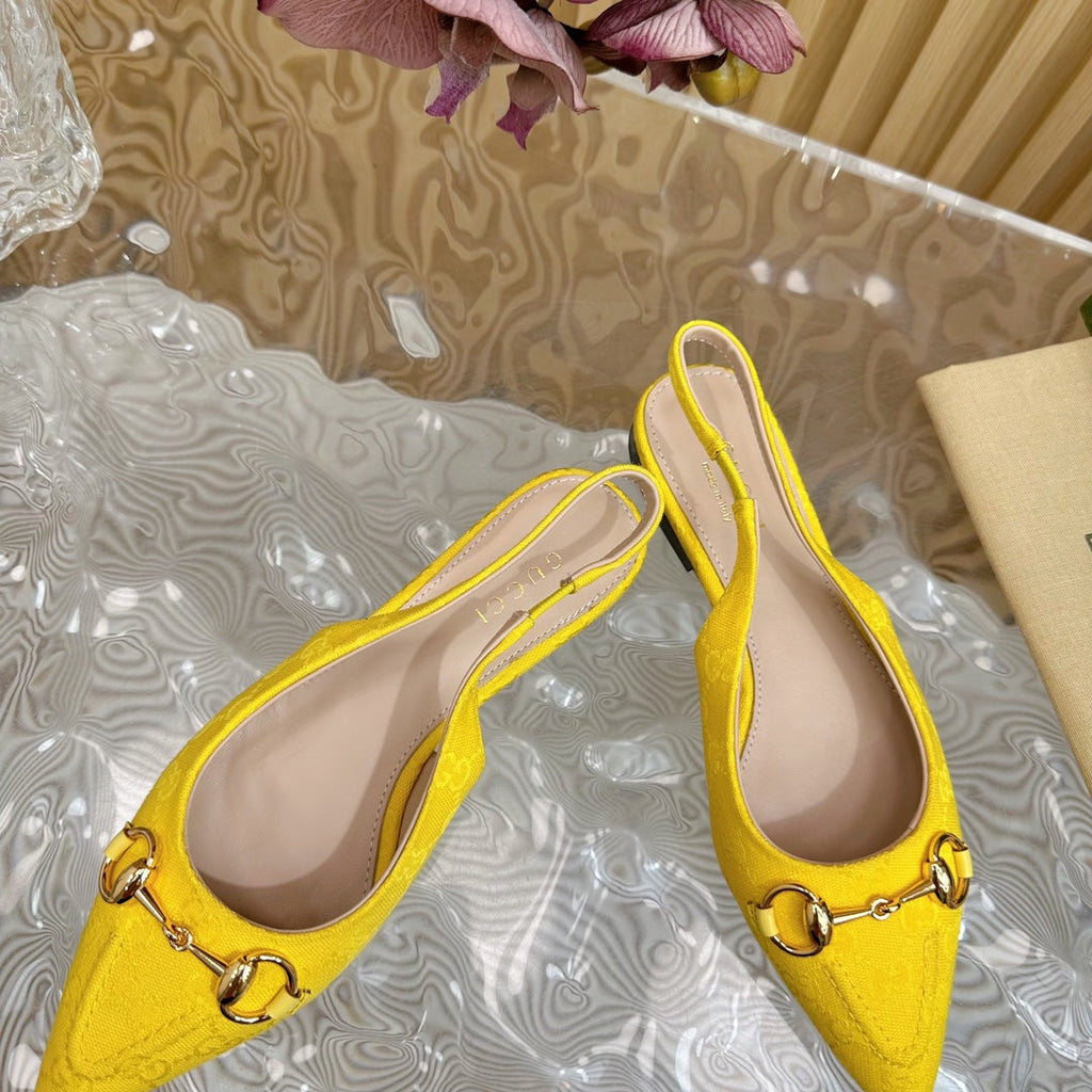 GUCCI WOMEN'S SLIDE SANDAL WITH CROSS LEMON CANVAS