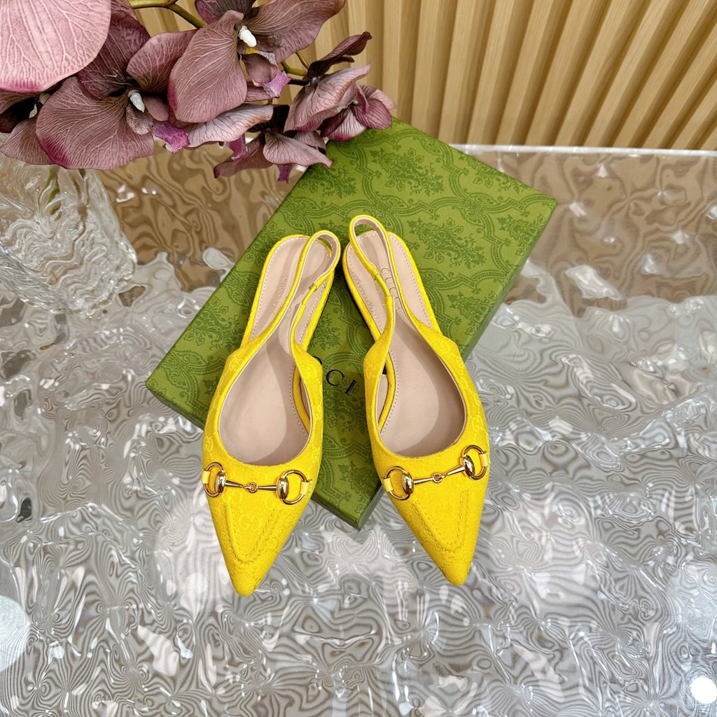 GUCCI WOMEN'S SLIDE SANDAL WITH CROSS LEMON CANVAS