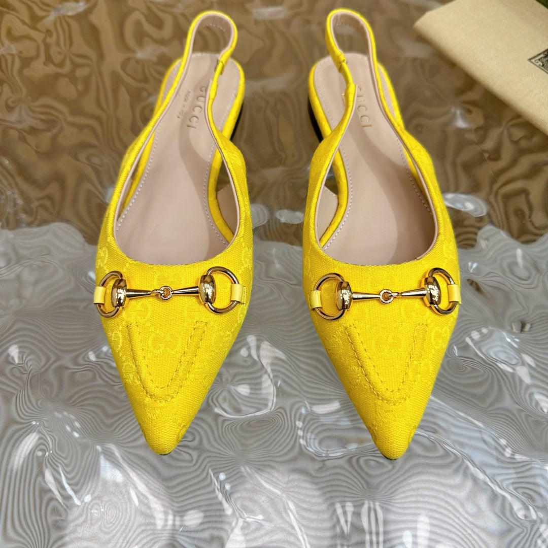 GUCCI WOMEN'S SLIDE SANDAL WITH CROSS LEMON CANVAS