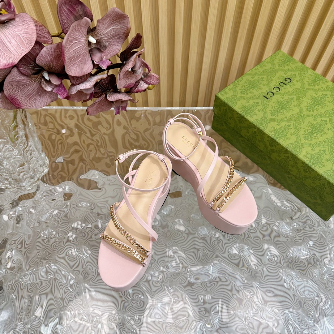 GUCCI PLATFORM SANDAL PASTEL PINK CALFSKIN WITH CHAINS