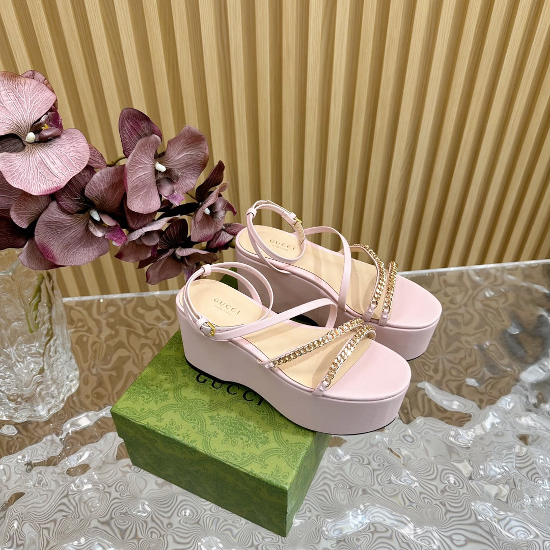 GUCCI PLATFORM SANDAL PASTEL PINK CALFSKIN WITH CHAINS