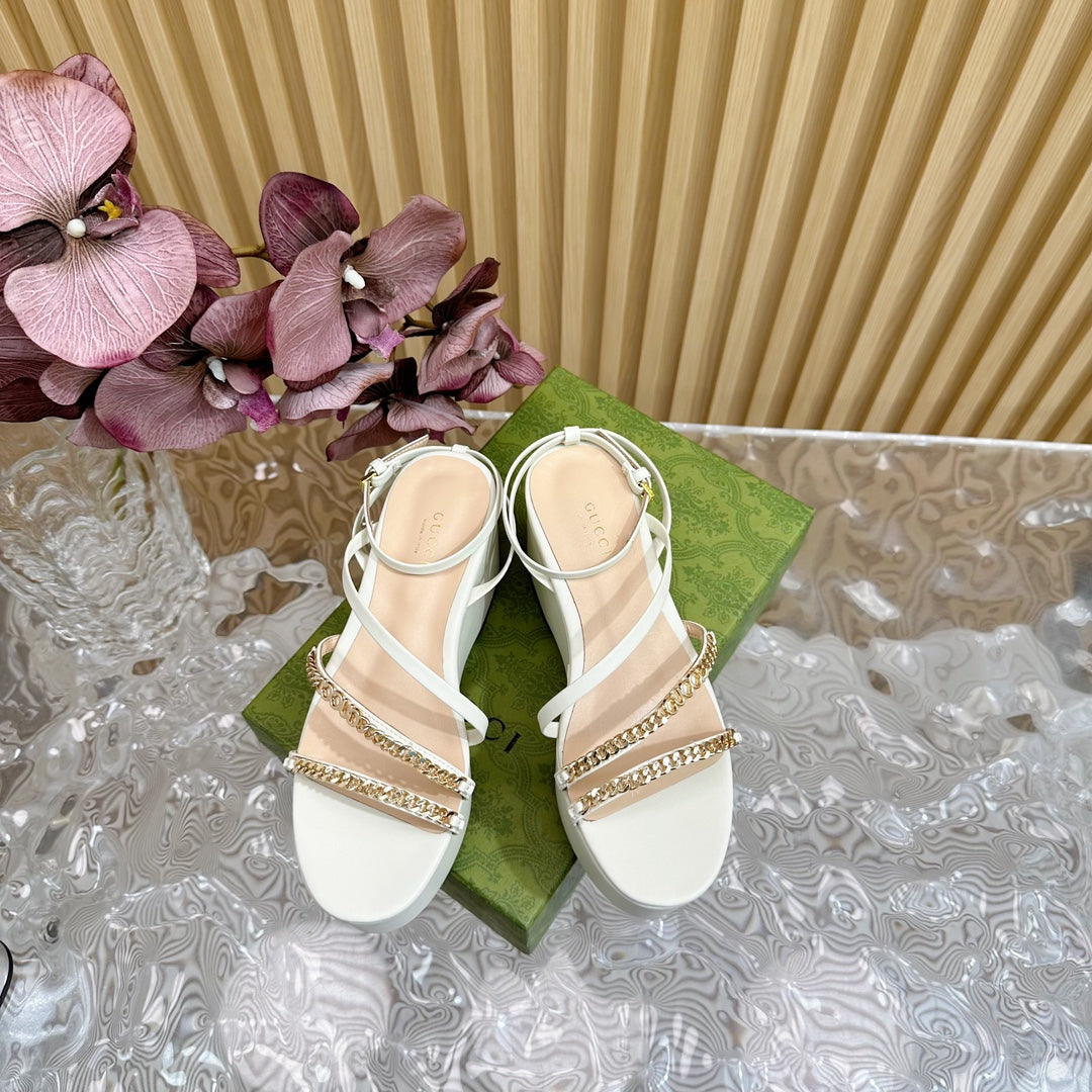 GUCCI PLATFORM SANDAL WHITE CALFSKIN WITH CHAINS