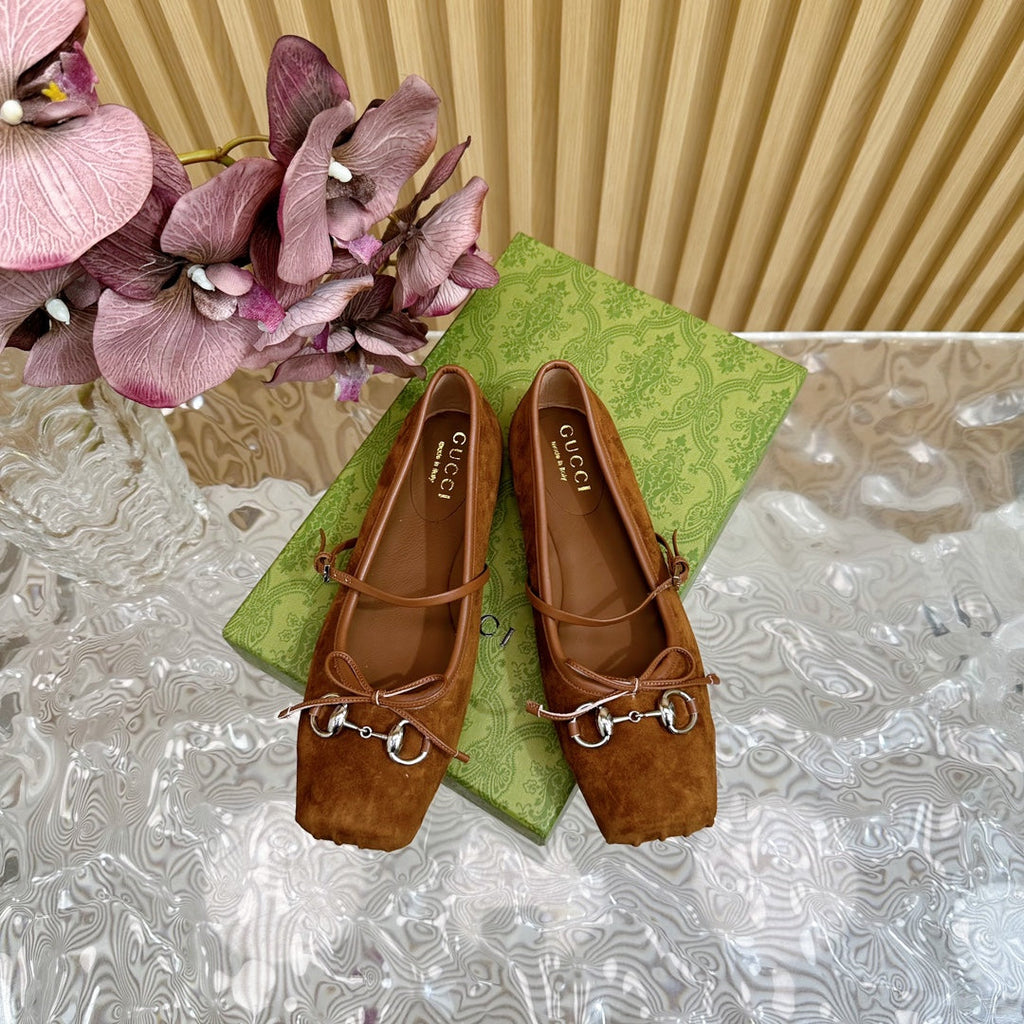 GUCCI BALLET FLAT IN BRONZE BROWN SUEDE WITH SILVER HARDWARE