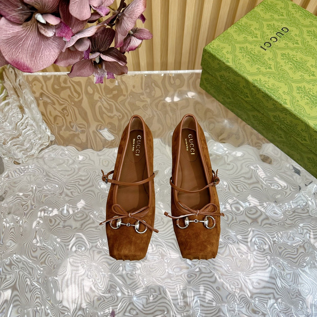 GUCCI BALLET FLAT IN BRONZE BROWN SUEDE WITH SILVER HARDWARE