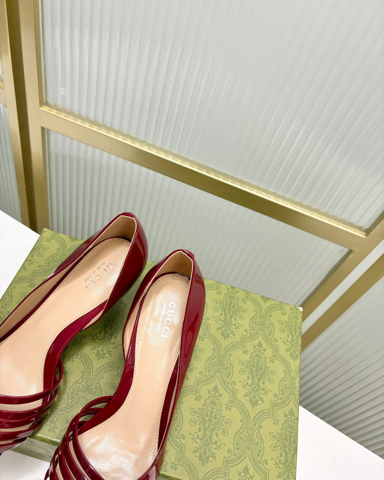 GUCCI HIGH PUMP 6 CM IN CRIMSON RED CALFSKIN