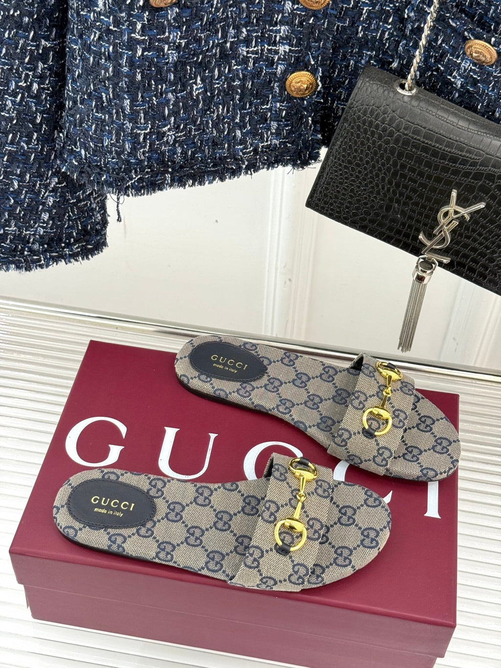 GUCCI SLIDE SANDALS IN WARM BEIGE FABRIC EMBOSSED LOGO
