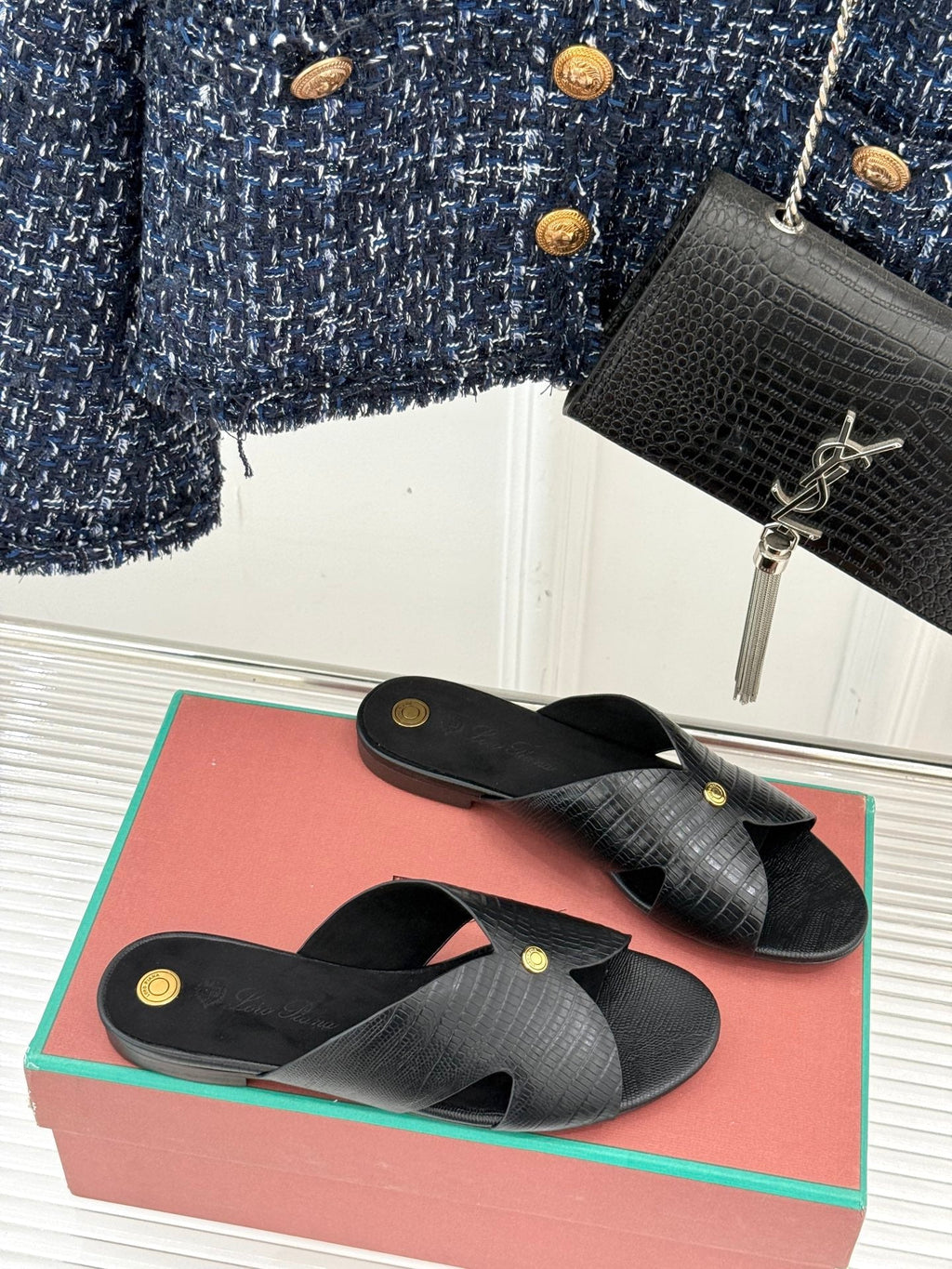 LP SANDALS 25S IN BLACK LAMBSKIN SNAKE EMBOSSING