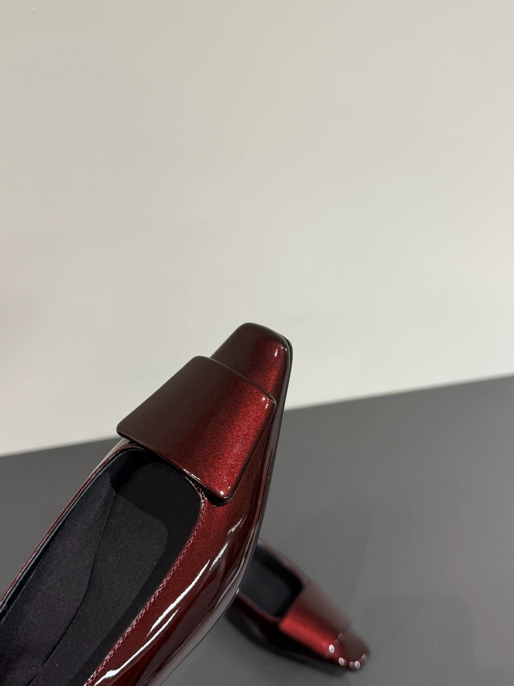 LOUIS VUITTON BALLERINA FLATS IN MAHAGANY RED PATENT CALFSKIN