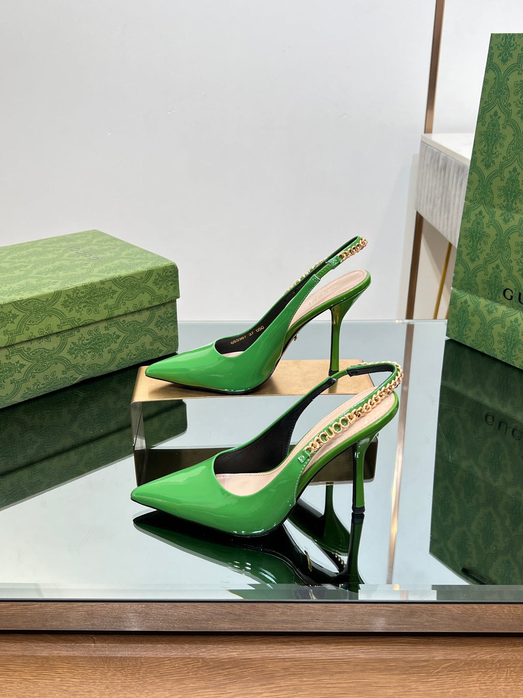 GUCCI SIGNORIA SLINGBACK PUMP GREEN LAMBSKIN