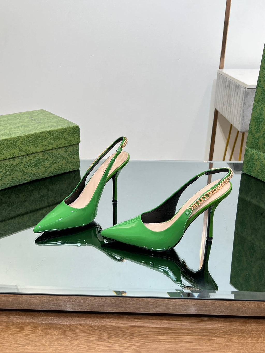 GUCCI SIGNORIA SLINGBACK PUMP GREEN LAMBSKIN