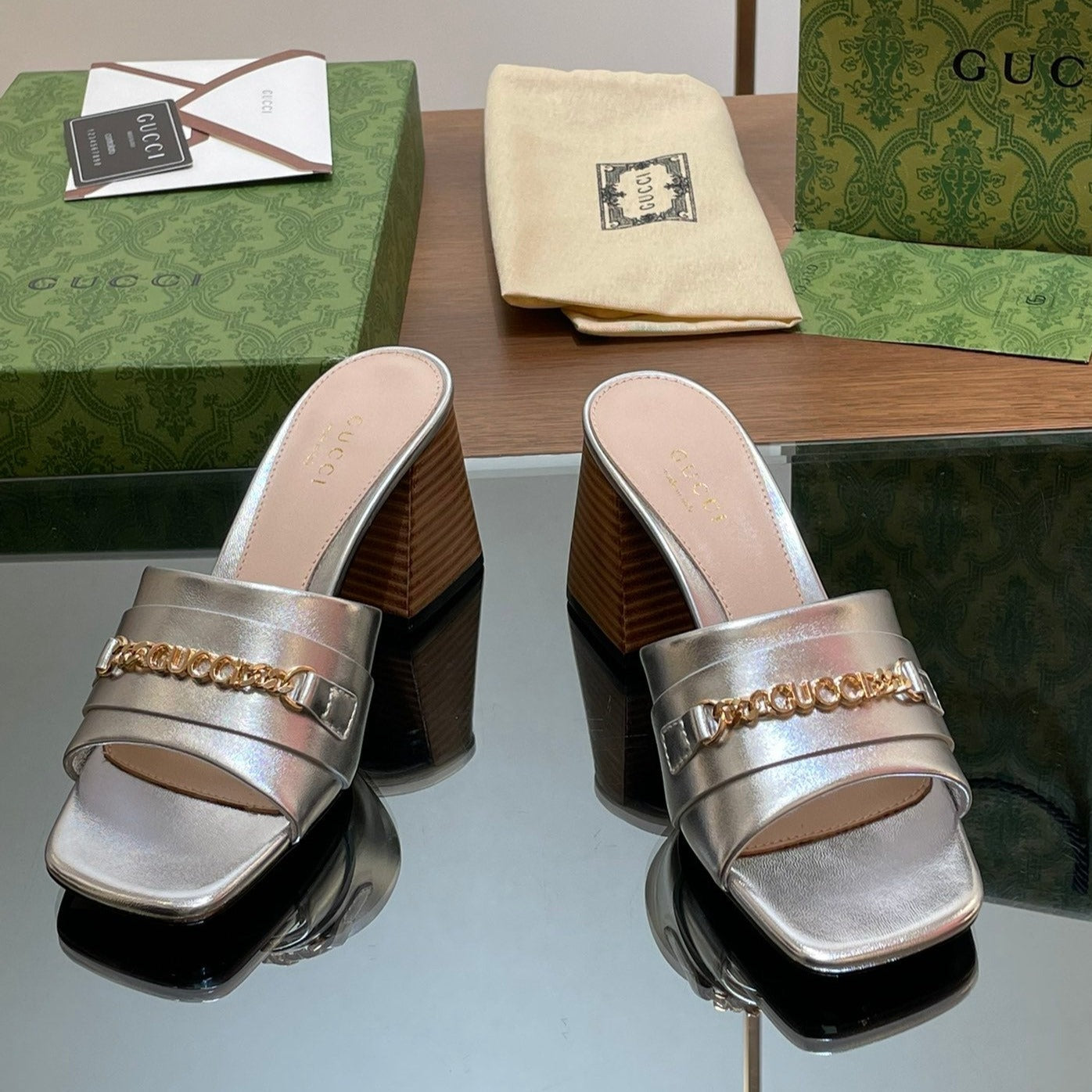 GUCCI SIGNORIA SLIDE SANDAL SILVER DENIM